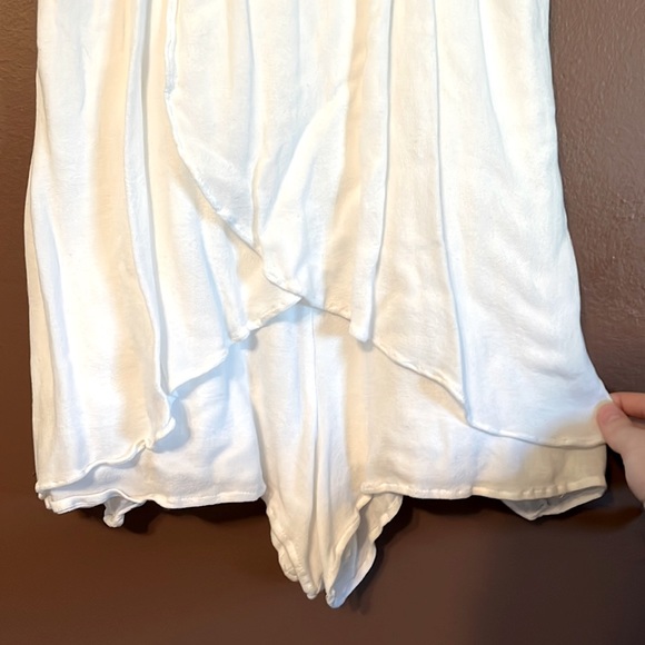 Kimchi Blue White Romper - Picture 3 of 5